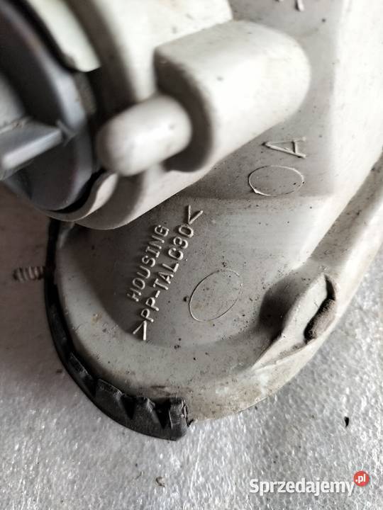 KIERUNKOWSKAZ LEWY MITSUBISHI LANCER 04557851 Oświetlenie Części Kamień-Kolonia sprzedam