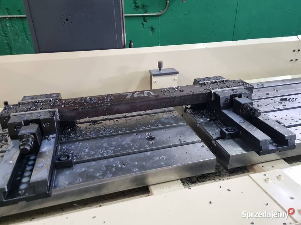 Pionowe centra obróbcze GEKA GK DRILL Piła
