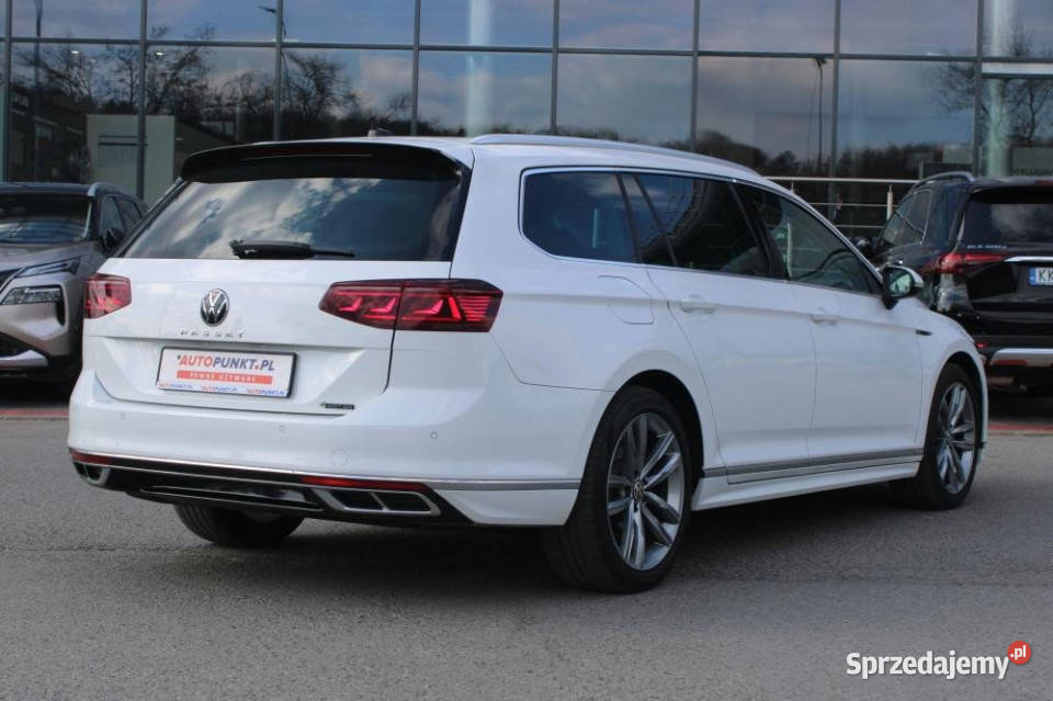 Volkswagen Passat 2021r Hak alcantara Ambienty małopolskie Kraków sprzedam