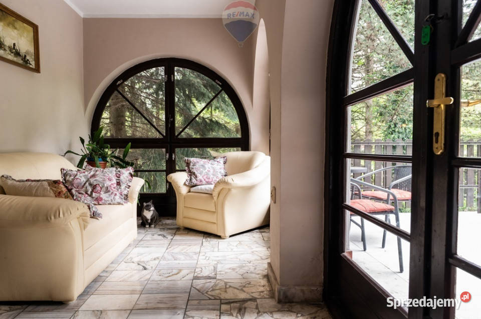 DOM W GÓRACH Z POTENCJAŁEM BIZNESOWYM Ustroń