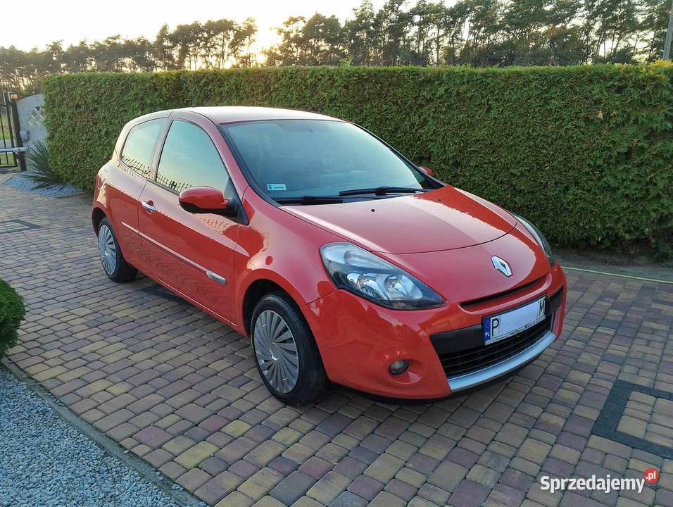 Renault Clio 2011 r z gazem i klima