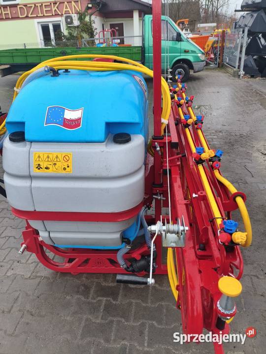 Opryskiwacz zawieszany firmy Biardzki Kępno