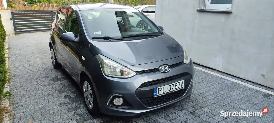 Hyundai i10 serwisie potwierdzony przebieg dwa Droszków