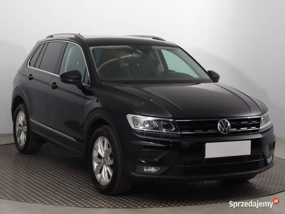 VW Tiguan 20 TDI światła LED Bielany Wrocławskie