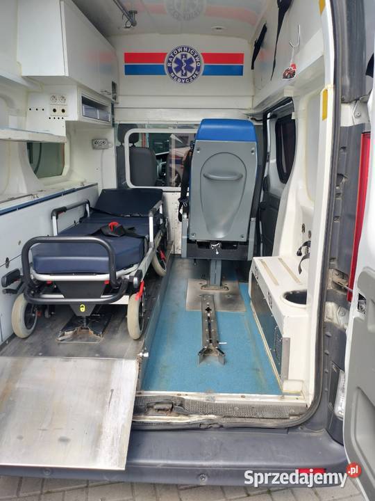 ambulans nieuszkodzony Drągowina sprzedam