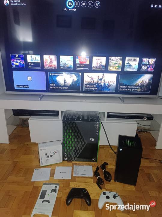 KONSOLA XBOX SERIES X 1TB 2 pady pudełko wiele Konsole i automaty Libiąż