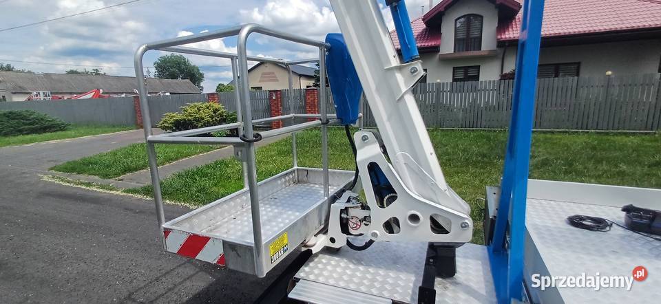 Nissan Cabstar NT400 Socage zwyżka podnośnik