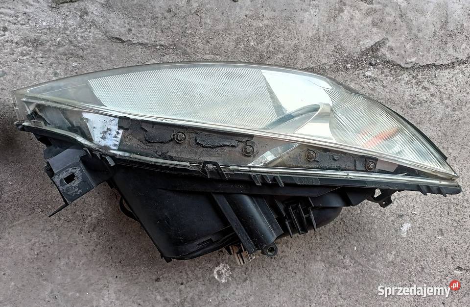 Lampy przód Ford Mondeo MK3 osobowe Tarnobrzeg