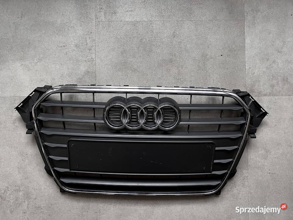 Atrapa Grill Audi A4 lift 8K0 osobowe dolnośląskie Góra