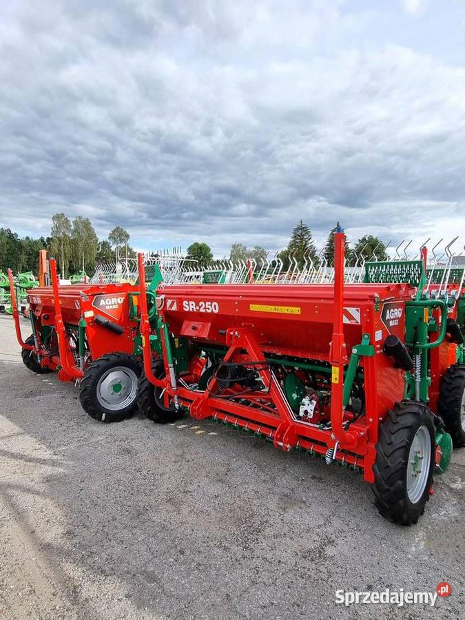 Siewnik zbożowy stopkowy SR250 AgroMasz 21 Rzeszów sprzedam