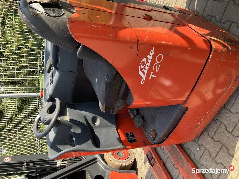 Syndyk sprzeda wózek paleciak marki Linde Ostrowiec