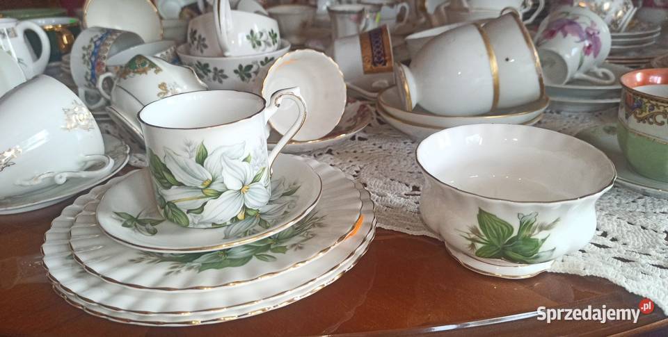 Talerzyk deserowy Royal Albert Trillium England Porcelana i szkło Gdańsk