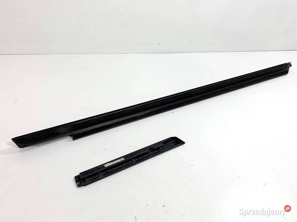 LISTWA ZGARNIAJĄCA PRZÓD LEWY BMW F44