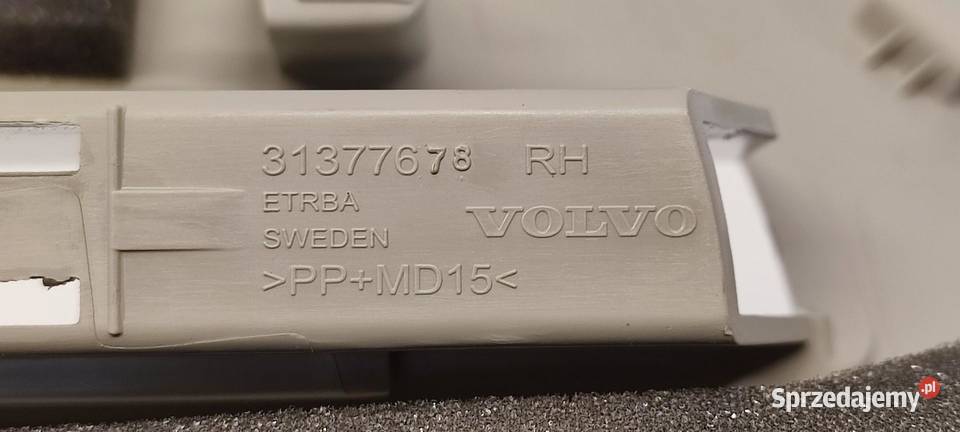 VOLVO V90 II OSŁONA SŁUPKA PRAWY TYŁ 31377678 sprzedam