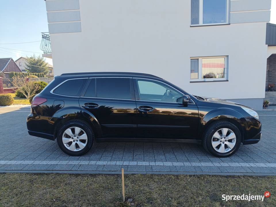 Subaru Outback 20D 4x4 czarny