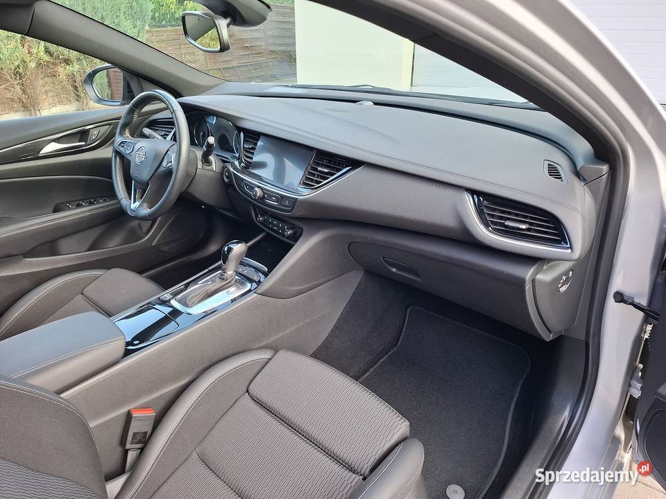 Opel Insignia 2021 czujnik martwego pola