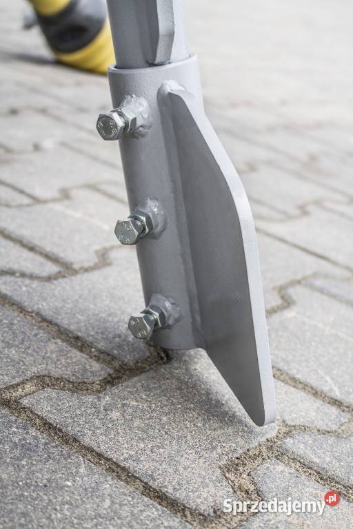 Rozgarniacz pryzm SONAROL do ciągnika na przedni Mroczków Duży sprzedam