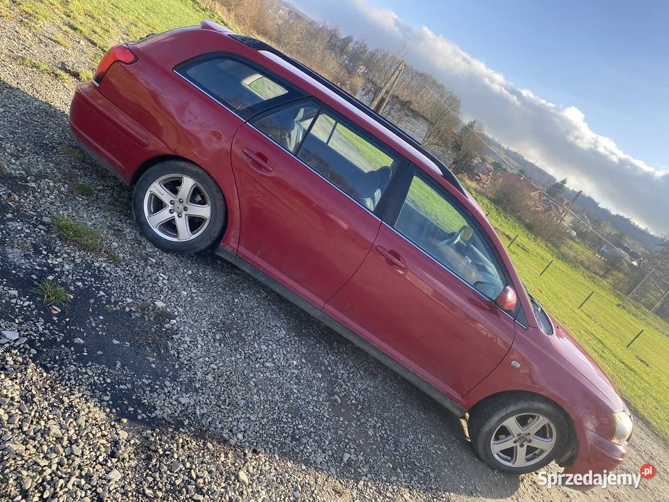 Toyota Avensis t25 kombi 16 LPG Avensis Łęki Dukielskie