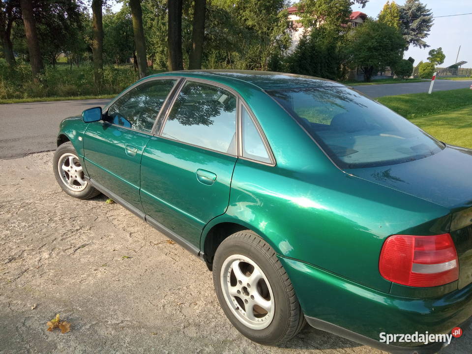 audi a4 b 5 fl super stan greeeeen Tuszyn