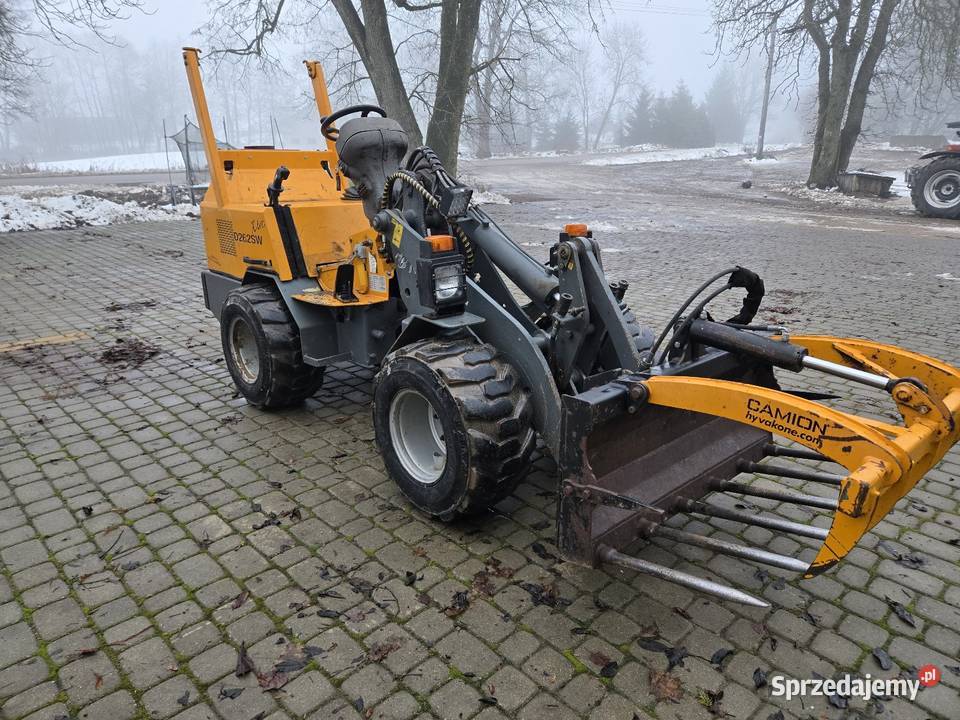 Giant D262 Xtra Mini ładowarka przegubowa podlaskie Szołtany sprzedam