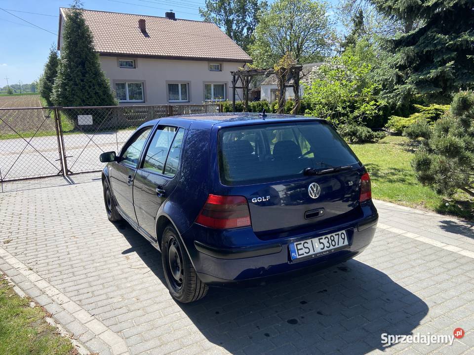 Volkswagen Golf IV LPG Rok produkcji 2002 łódzkie Sieradz