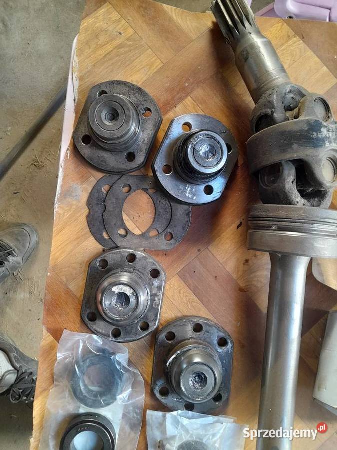 Sworznie i łożyska zwrotnicy półosi ładowarka łódzkie Rawa Mazowiecka