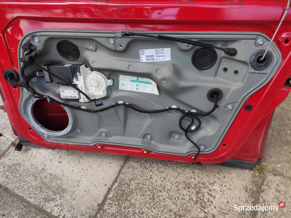 VW GOLF 4 5DRZWI DRZWI KOLOR LY3D Kobylnica sprzedam