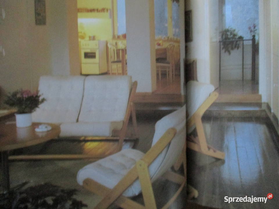 Książka o mieszkaniuSzymański 1970 meble design Łódź