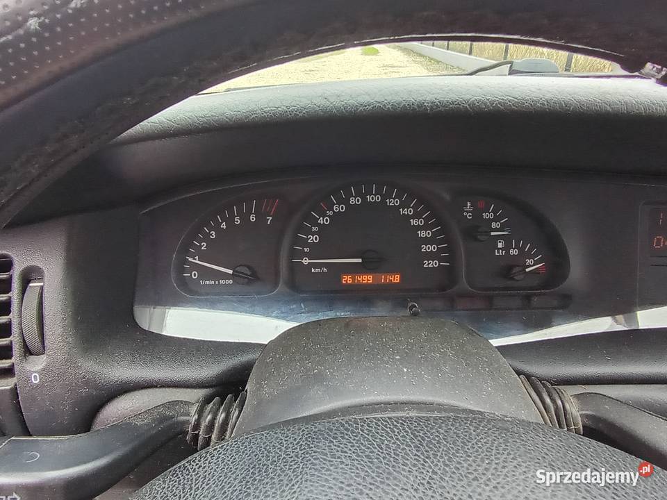 Opel Vectra 18 1999r BG małopolskie Dąbrowa Tarnowska