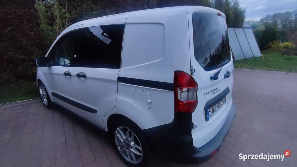 Ford transit courier 2022r 15D 42 nowyFaktura Gorzyce sprzedam
