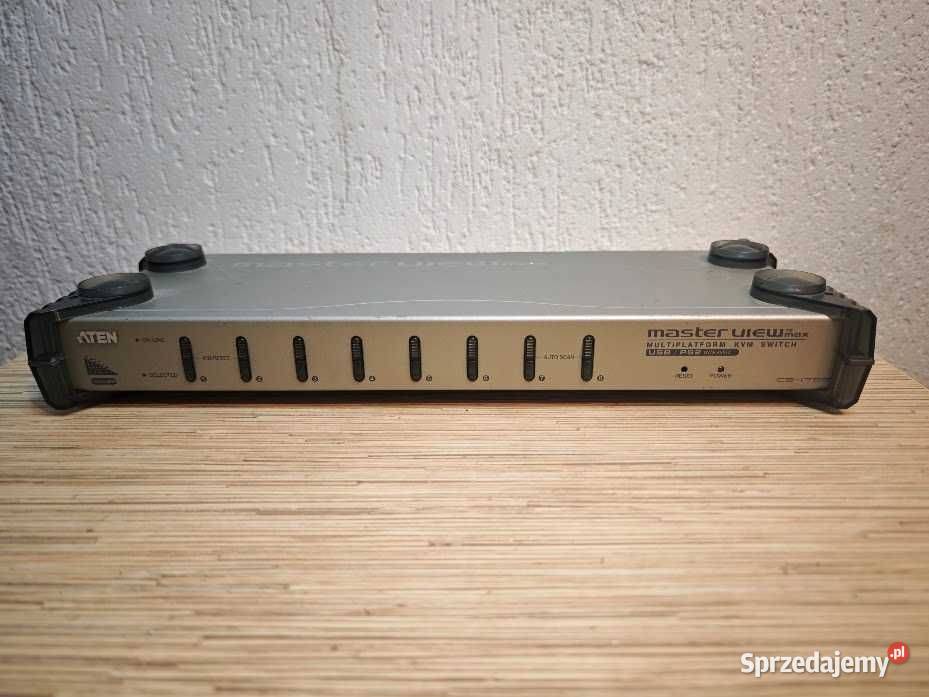 Przełącznik KVM ATEN CS1758 8 komputerów 1 Góra