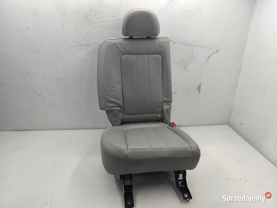 FOTEL PRAWY TYŁ OPEL ANTARA LIFT 22 CDTI osobowe wielkopolskie