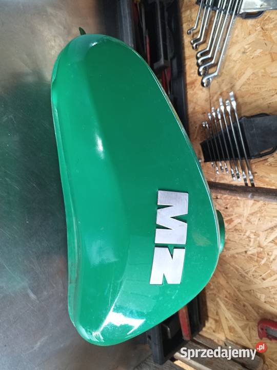 Zbiornik bak MZ ETZ 150 125 z emblematami łódzkie Zduńska Wola