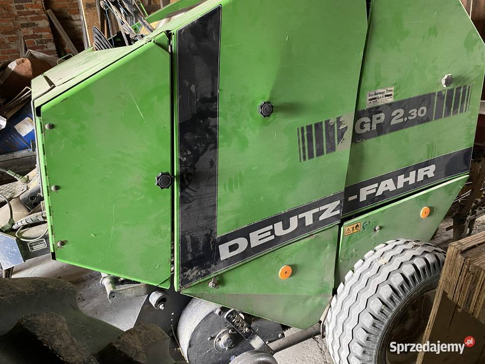 Prasa Deutz Fahr GP 230