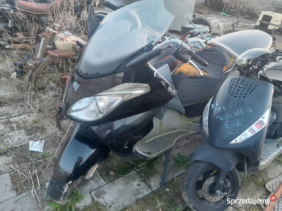 Skutery piaggi aprilia 50 125 kilka sztuk 16000km sprzedam