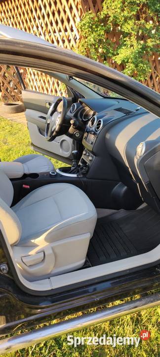 Nissan Qashqai2 20dci 4x4 bogate wyposażenie Lisie Jamy