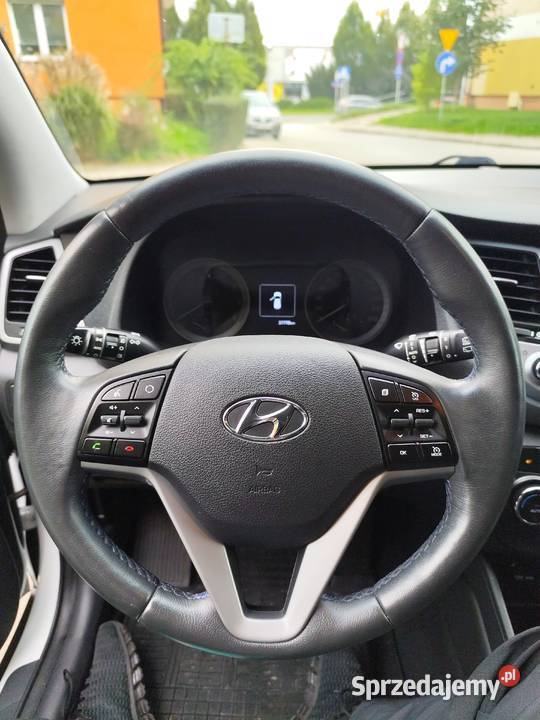 Hyundai Tucson 16 benzyna 37000 Salon Polska 1600cm3 Tucson podkarpackie Rzeszów