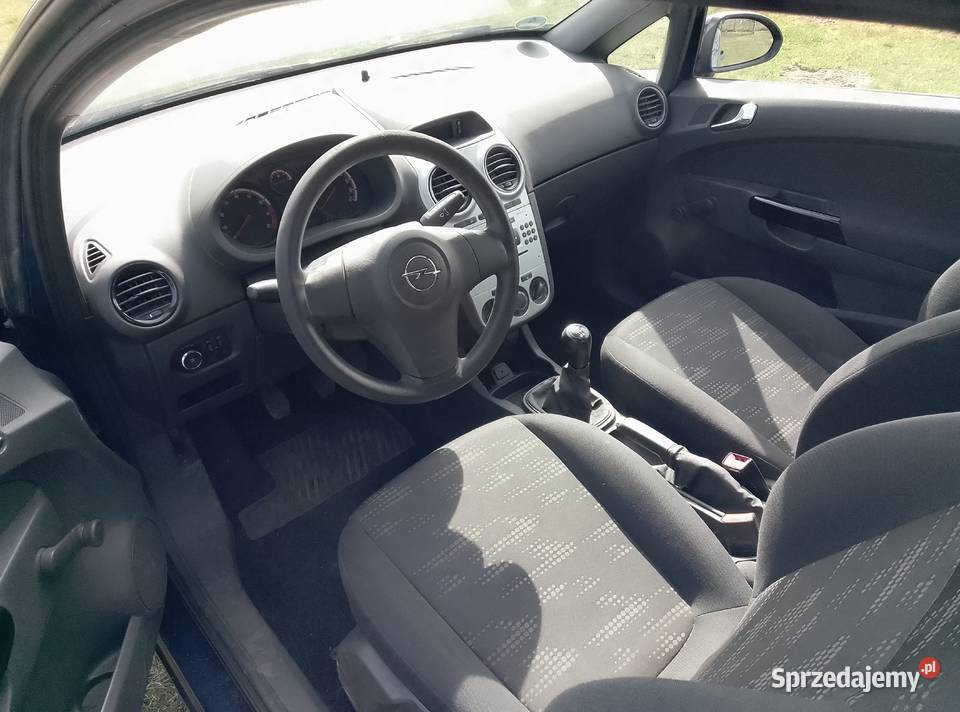 Opel Corsa 12 2014 rocznik Klimatyzacja z Radzyń Chełmiński