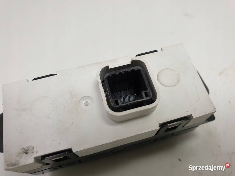 Toyota Land Cruiser J150 150 WYŚWIETLACZ EKRAN lubelskie Rudka