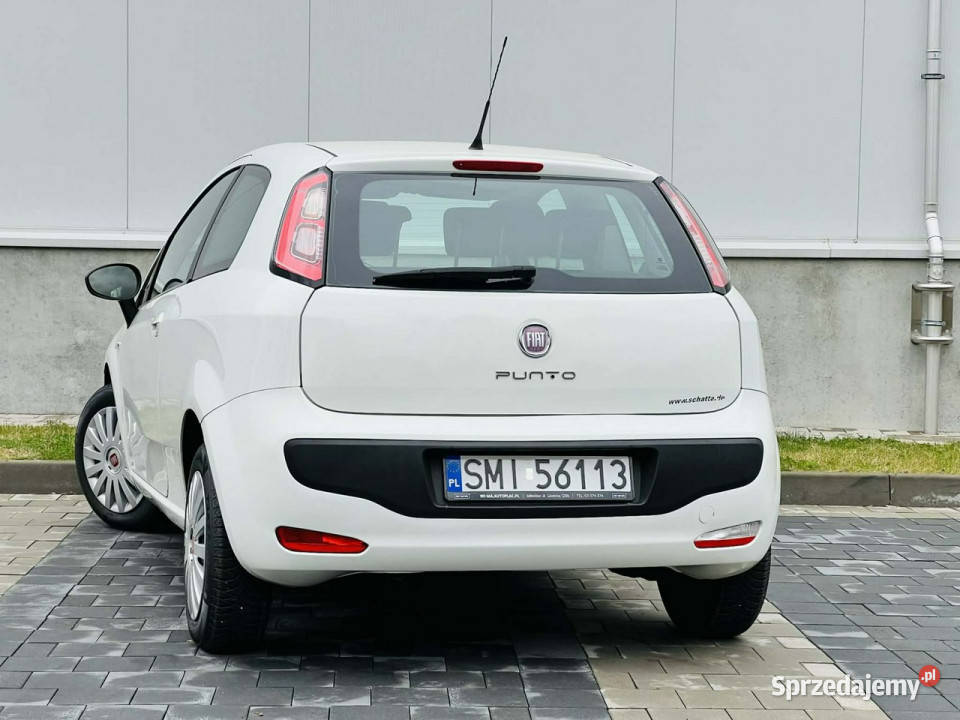 Fiat Punto Evo Fiat Punto Evo 12 Benz nawigacja komputer pokładowy Mikołów