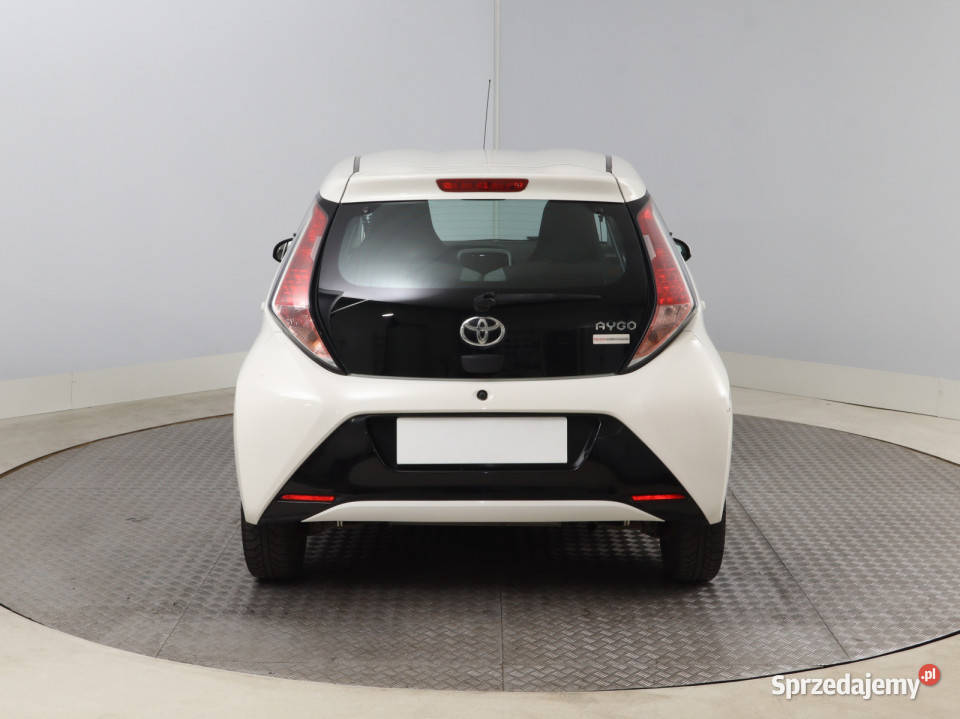 Toyota Aygo 10 VVTi wielofunkcyjna kierownica Bielany Wrocławskie sprzedam