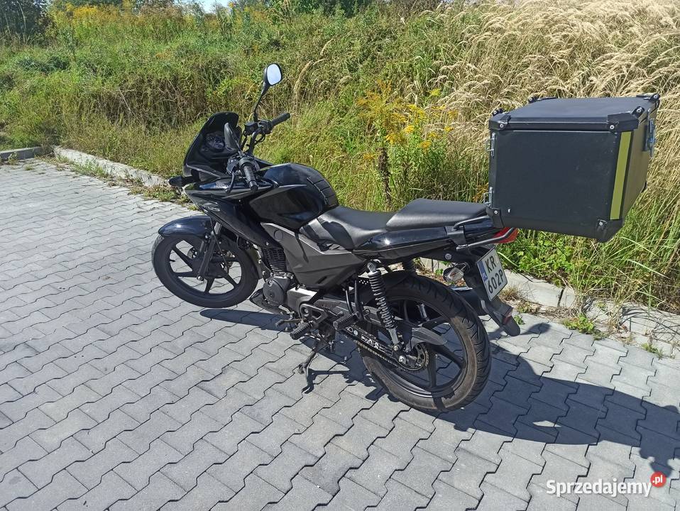 Honda CBF 125 M 3 ccm mały przebieg polski salon Sławków