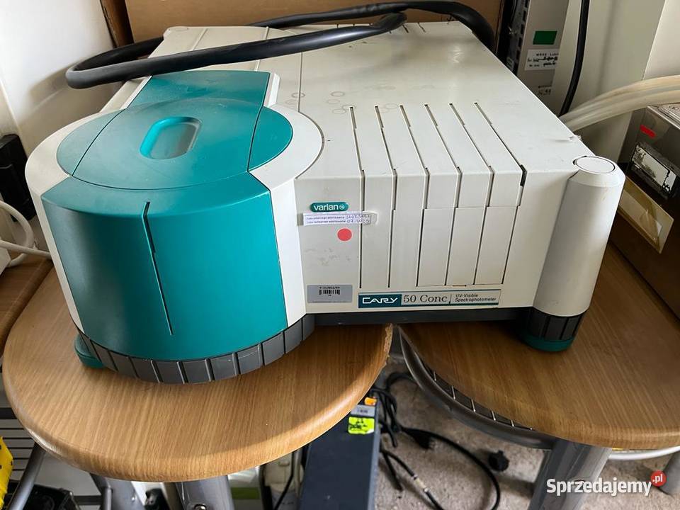 spekrofotometr uv vis Varian