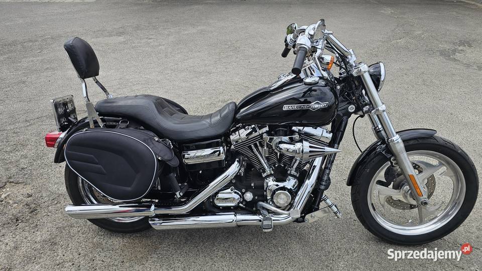 HarleyDavidson Dyna SUPER GLIDE CUSTOM 2011R 16