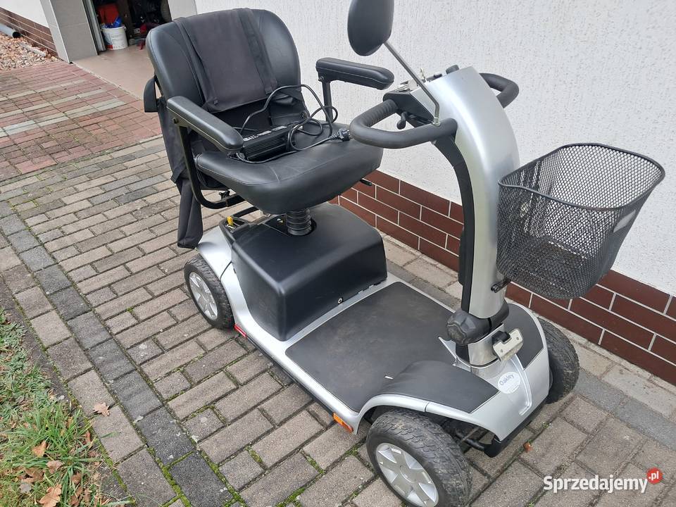 Wózek inwalidzki elektryczny