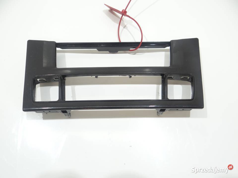 RAMKA DEKOR KONSOLI BMW E60 E61 LCI 9158028 Strzyżewice