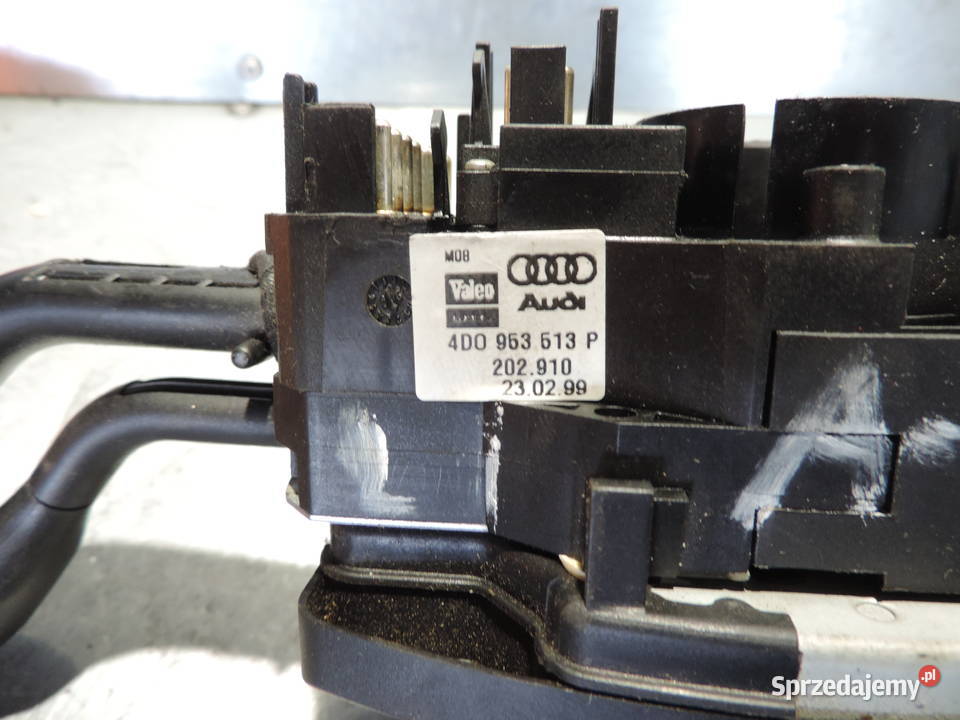PRZEŁĄCZNIK ZESPOLONY MANETKI AUDI A4 B5 FL Rok produkcji 2002 Nowy Sącz