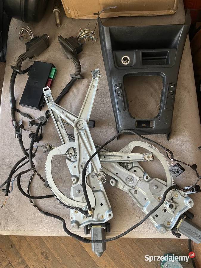 Zestaw szyb elektrycznych BMW e36 kompakt Ostrów Mazowiecka
