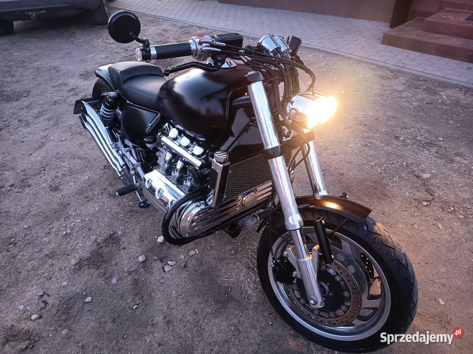 Sprzedam Hondę Varkyria 1500 Sieradz