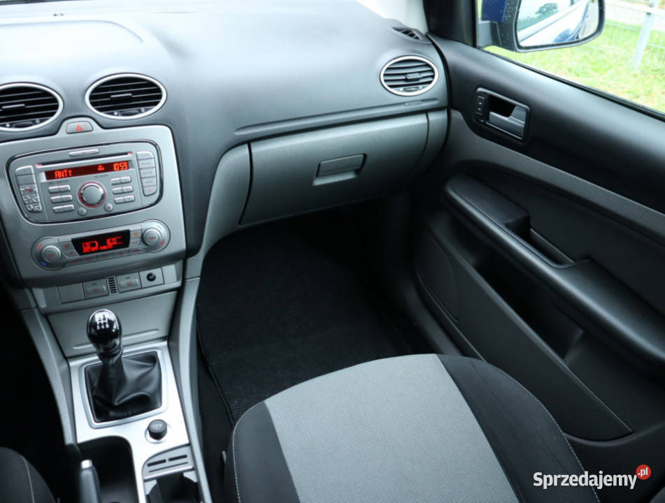 Ford Focus 16 16V mazowieckie Piaseczno